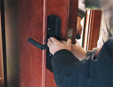 龙井24小时上门开锁公司